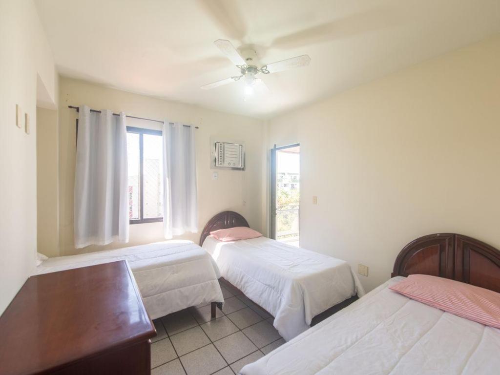 Excelente Cobertura Duplex A 2 Quadras Da Praia Do Forte Com 4 Quartos กาโบฟรีโอ ภายนอก รูปภาพ