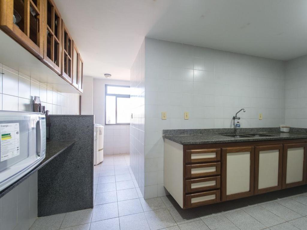 Excelente Cobertura Duplex A 2 Quadras Da Praia Do Forte Com 4 Quartos กาโบฟรีโอ ภายนอก รูปภาพ